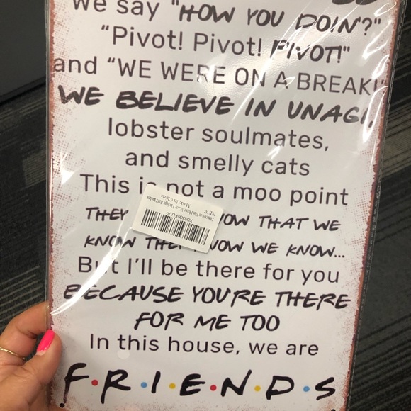 Friends TV Show Sign - Brand New! - Picture 4 of 5